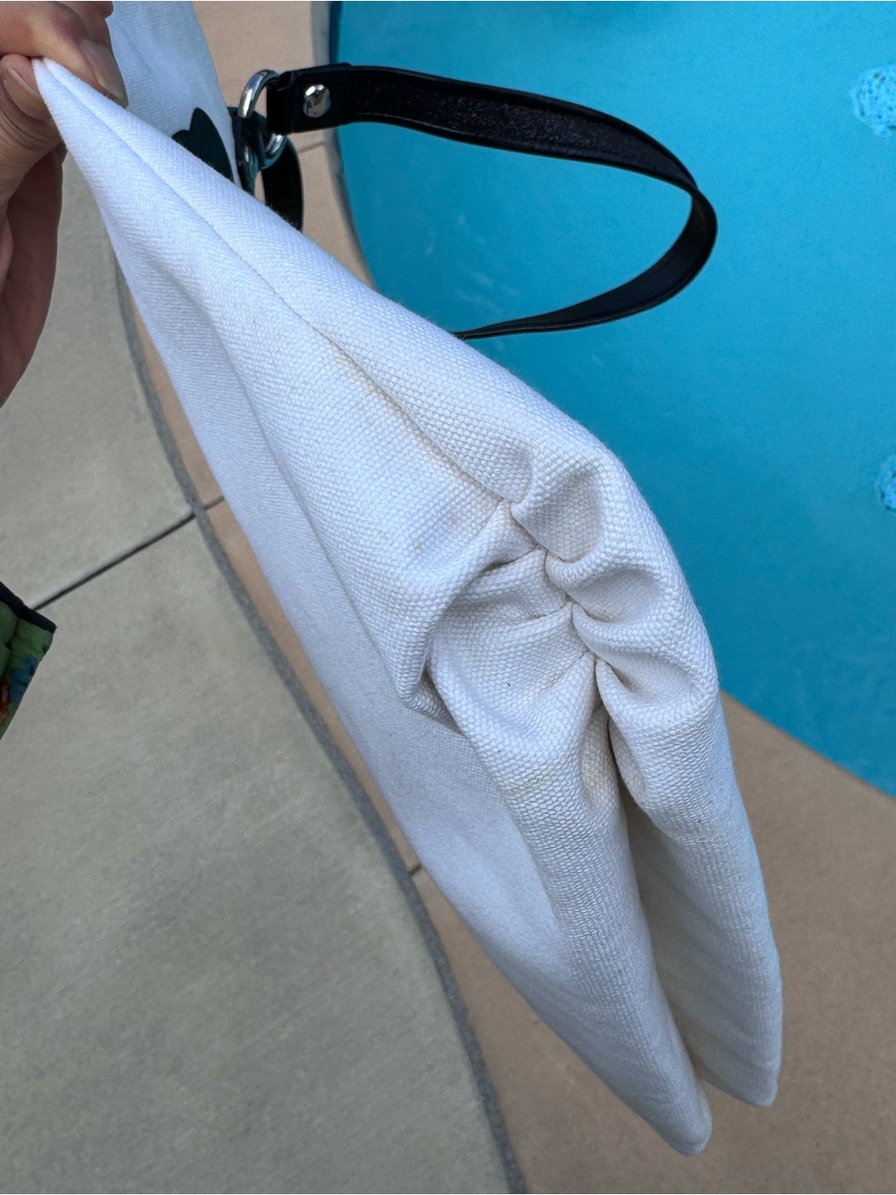 Coach Poppy Chan Pepper Tote EUC - Picture 10 of 17